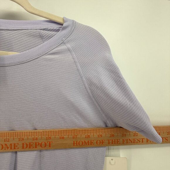 Lululemon Swiftly Tech Short Sleeve 2.0 Crew Size 14 NWT Purple Athletic Workout - Picture 12 of 12